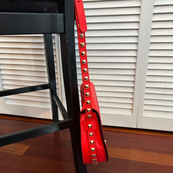 REBECCA MINKOFF RED LEATHER CROSSBODY PURSE - Picture 2 of 5